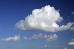 Blue Sky Clouds Drucke: White clouds at blue sky