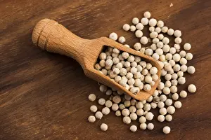 White Peppercorn Drucke: White pepercorn
