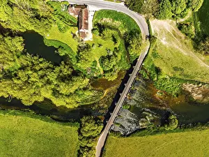 Drone Photography UK Drucke: Top Down over White Mill and River Stour from a drone