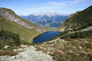 Tyrol Mountain Hut Drucke: Wildsee with Wildseeloderhaus in front of Loferer Steinberge