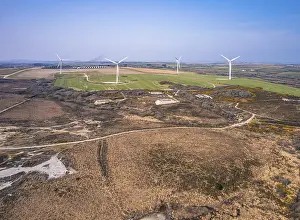 Wind Farm Cornwall Drucke: Wind farm on Cornwall fields, Cornwall