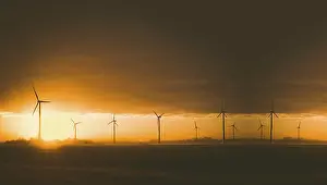 Solar Energy Farm Drucke: Windmill in the field, windmill with solar plants