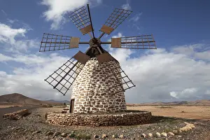 Windmill In Fuerteventura Drucke: Windmill, Molino de Tefia