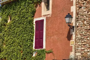 Travel Photography In Provence Drucke: Windows in Roussillon, Luberon