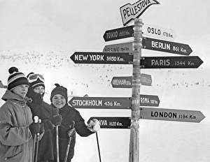 Cross Country Skiing Event Drucke: Winter in the 1960s