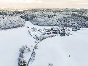 Calw District Winter Scene Drucke: Winter landscape with snow-covered fields and forests
