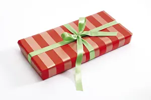 Wrapped Present Drucke: Wrapped gift or present