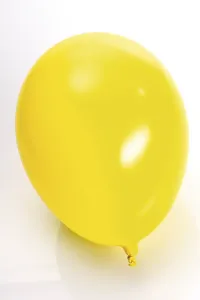 Indoor Still Life Photography Drucke: Yellow balloon
