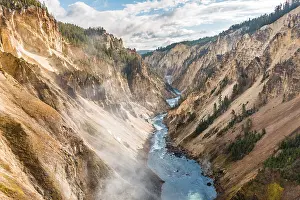Wild River Landscape Photography Drucke: Yellowstone River flows through Gorge