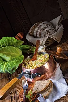 Healthy Nordic Cuisine Drucke: Young and fresh cabbage cooked with bacon cubes