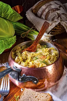Healthy Nordic Cuisine Drucke: Young and fresh cabbage cooked with bacon cubes