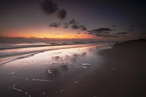 Sunset On The Sea Drucke: Breakers on the North Sea beach