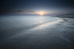 Long Exposure Photography Europe Drucke: Breakers on the North Sea beach