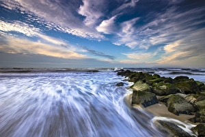 Wadden Sea Landscape Photography Drucke: Breakers on the North Sea beach