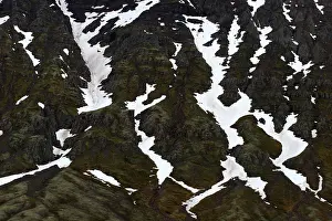 Snowy Mountain Slope Drucke: Fagredallur