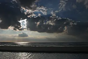 Dutch Coast Scenery Drucke: Sunset at the beach of Katwijk Netherlands, Zonsondergang aan he