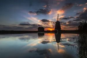 Long Exposure Photography Europe Drucke: Mill on Texel Netherlands