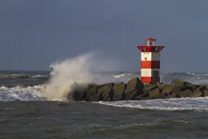 Stormy North Sea Coast Drucke: Vuurtoren, Lighthouse