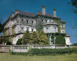 Historic Buildings In America Drucke: The Breakers Mansion