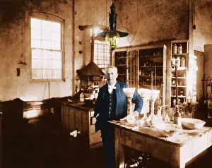 American Inventor History Drucke: Thomas Edison In His Lab, 1904