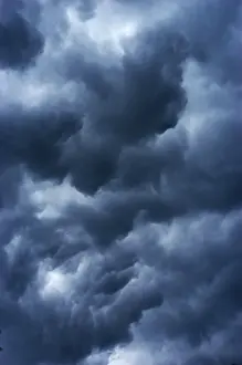 Severe Weather Conditions Drucke: Thunderstorm clouds