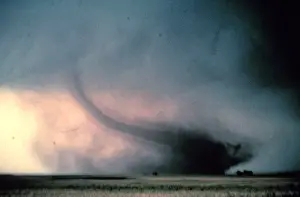 Cumulonimbus Clouds Drucke: Tornado