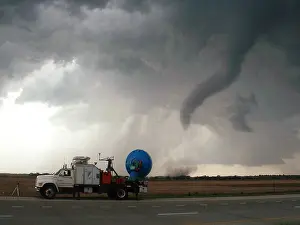 Cumulonimbus Clouds Drucke: Tornado, Doppler On Wheels, DOW7