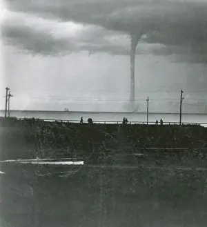 Severe Weather Conditions Drucke: Waterspout
